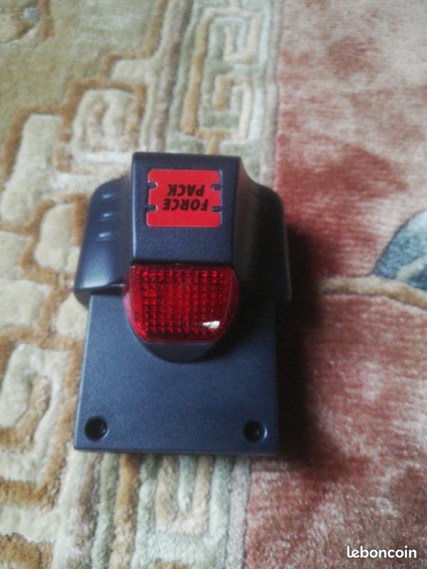 Force Pack Mad Catz (Kit Vibration / Rumble Pak) – Nintendo 64 (N64) (image 1)