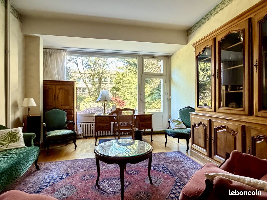 Appartement 5 pièces 108 m² · à Lille · 108 m² · 244 000 €