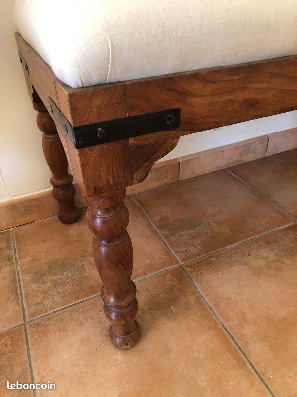 Banc en bois avec assise en tissu écru (image 3)