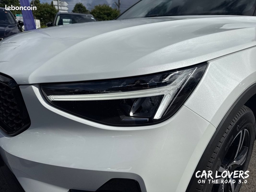 VOLVO XC40 B3 163 ch DCT7 Plus (image 30)