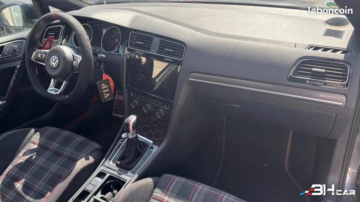 Volkswagen Golf 2.0 TSI 230 BLUEMOTION GTI DSG BVA (image 10)
