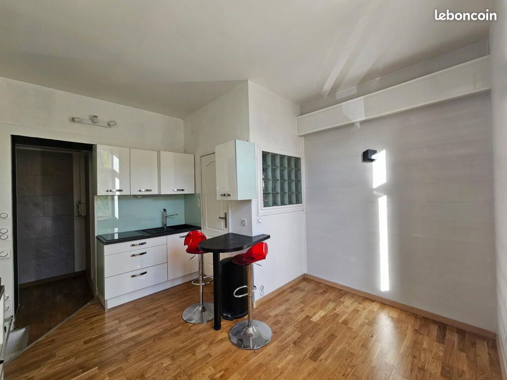 Appartement 2 pièces 35 m² · à Aix-les-Bains · 35 m² · 770 €/mois