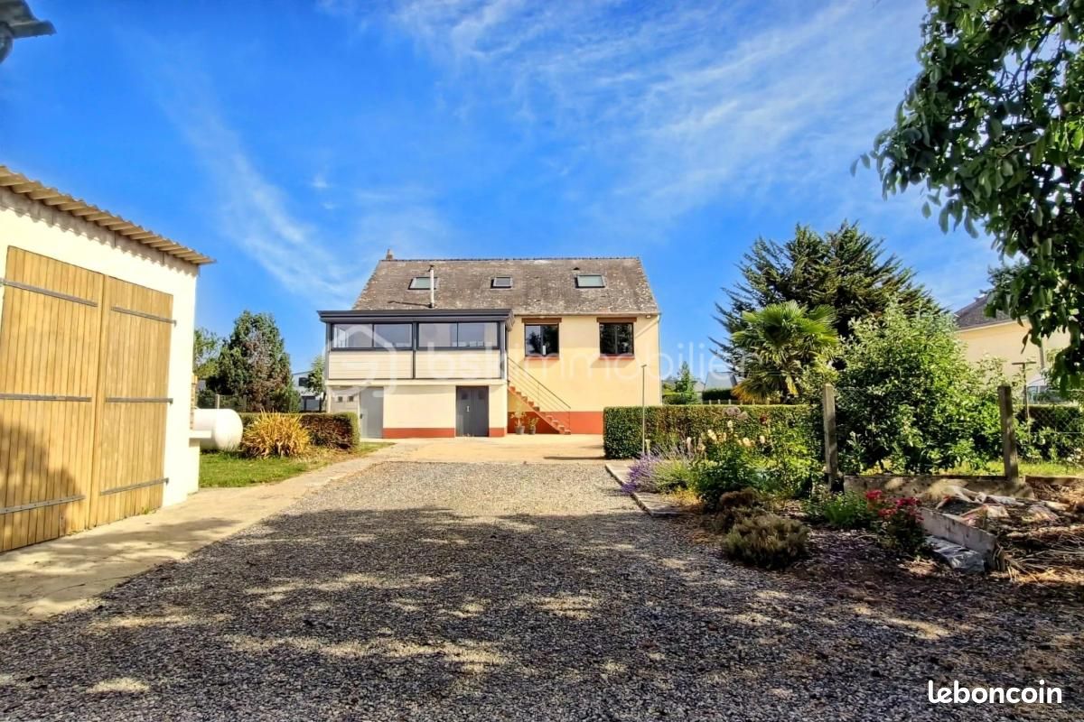 Maison 6 pièces 111 m² · à Châteaubourg · 111 m² · 292 600 €