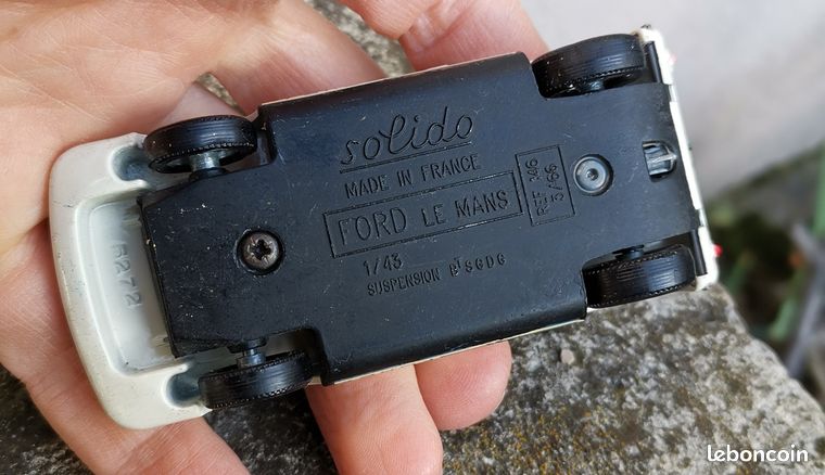 Ford GT Le Mans SOLIDO 1/18 – Réf. 146 – Miniature De Collection Avec Boîte