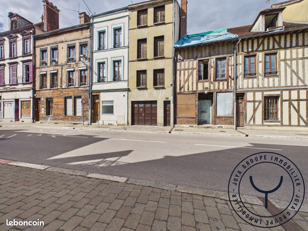 Maison 5 pièces 130 m² · à Troyes · 130 m² · 160 000 €