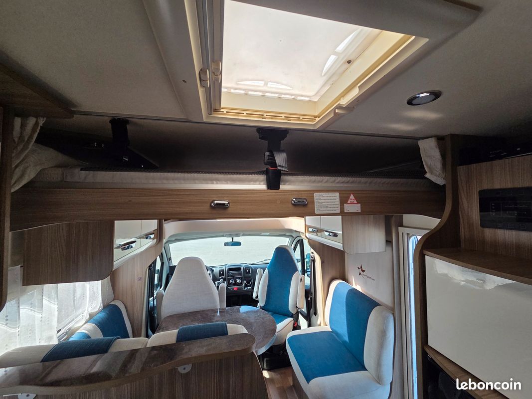 Autostar p650 privilège lit central 6.7m (image 8)