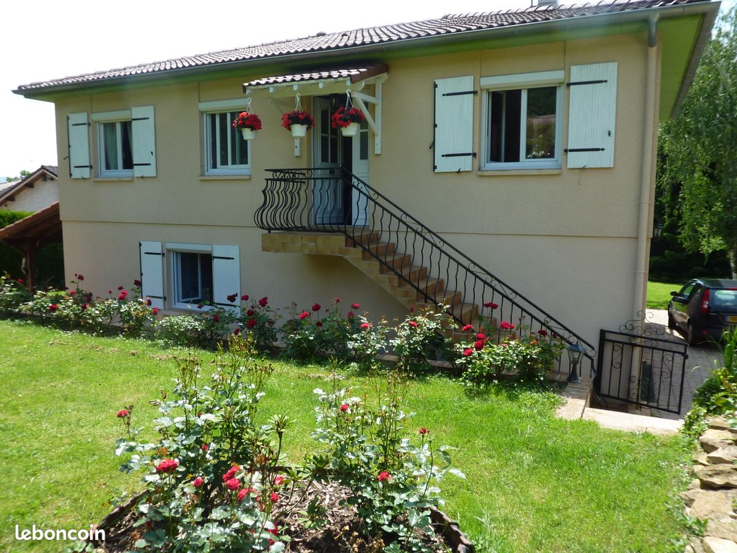 Maison 6 pièces 145 m² · à Reyrieux · 145 m² · 410 000 €