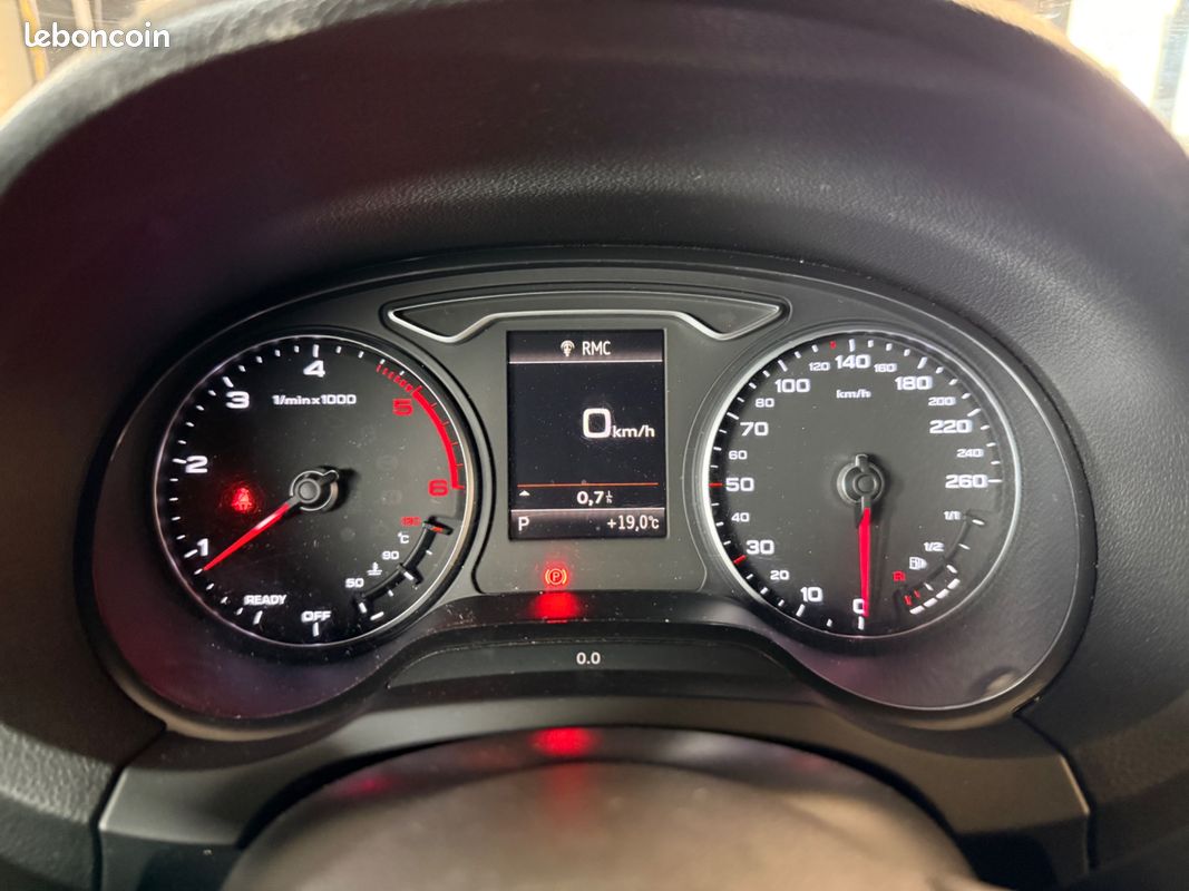 Audi a3 sportback 1.6 tdi 110 ambiente s-tronic bva (image 16)