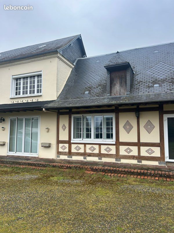 Maison 6 pièces 200 m² · à Boos · 200 m² · 250 000 €