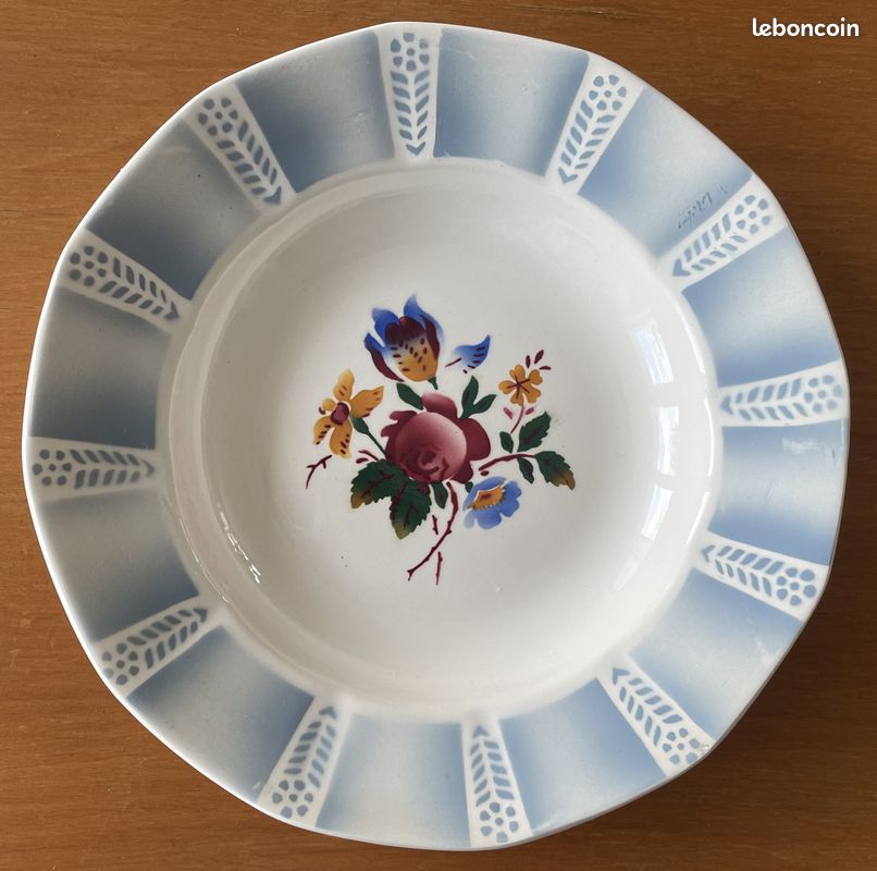 6 assiettes creuses anciennes en faïence de Sarreguemines (image 6)