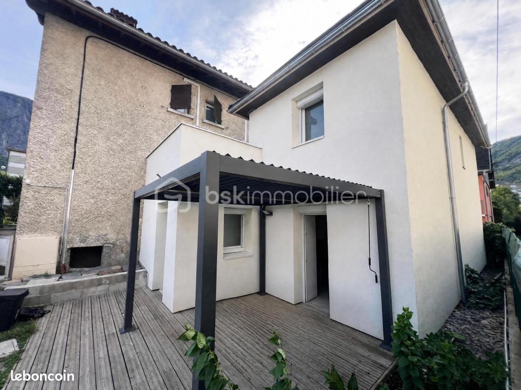 Maison 3 pièces 60 m² · à Saint-Jean-de-Maurienne · 60 m² · 215 000 €