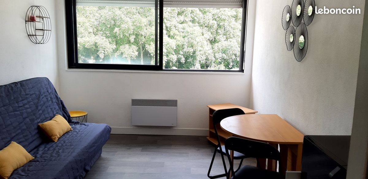Appartement 1 pièce 20 m² · à Bourges · 20 m² · 390 €