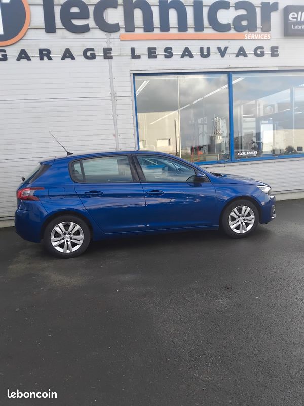 Peugeot 308 Active EAT8 hdi 130cv (image 3)