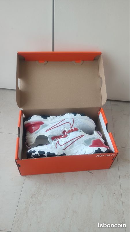 Nike React Vision blanche taille 38 (image 19)