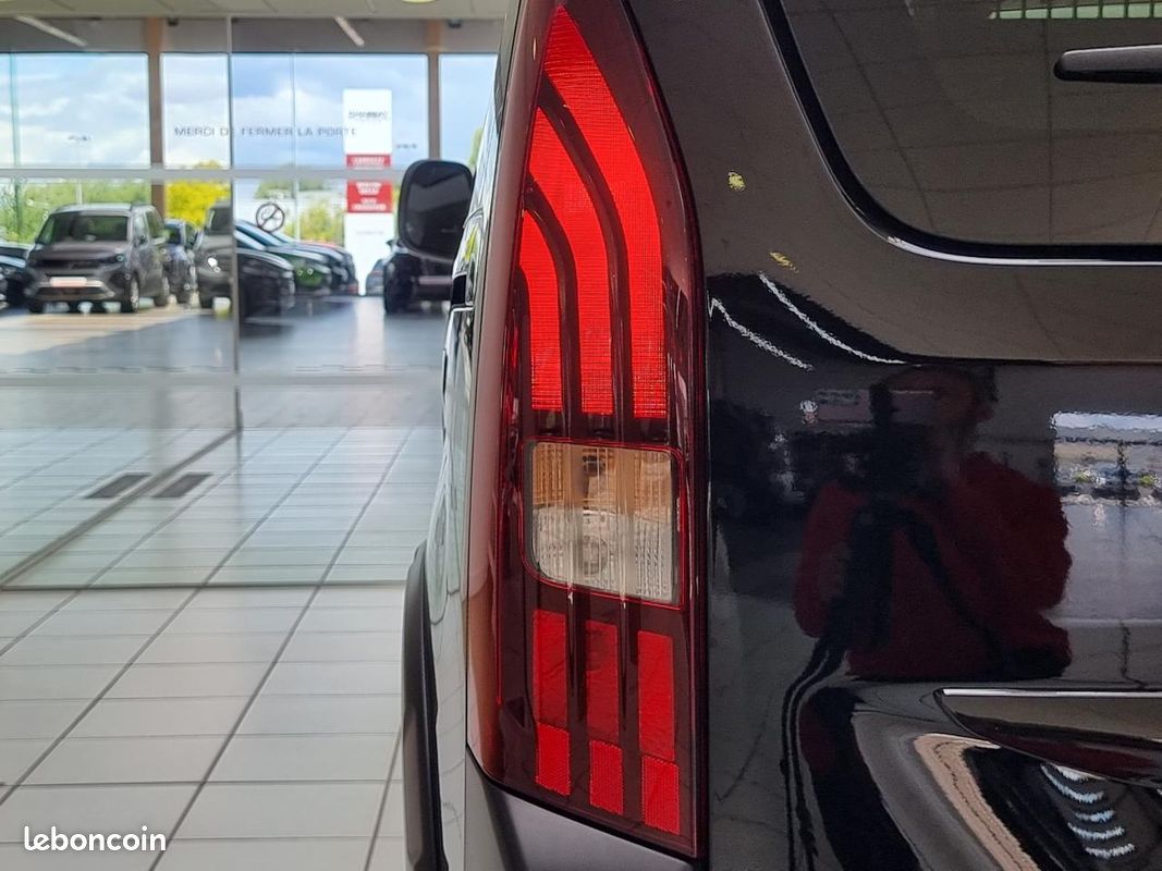 Peugeot rifter m allure bluehdi 130 at8 n1 (image 7)