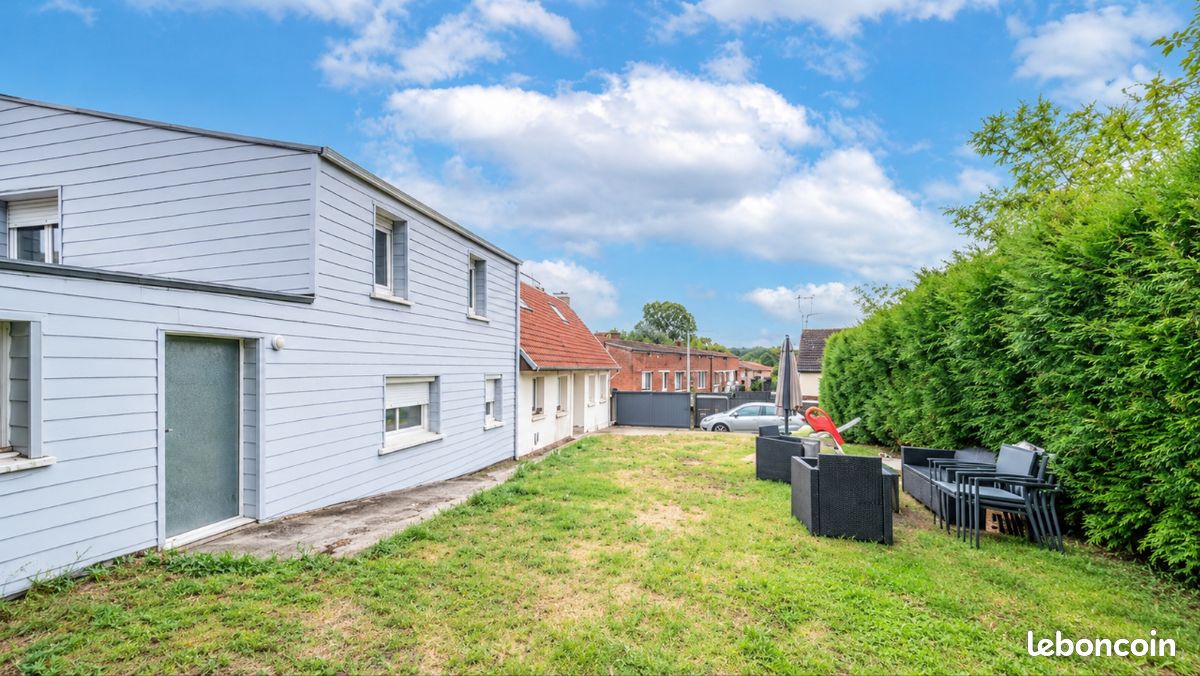 Maison 5 pièces 156 m² · à Bruille-lez-Marchiennes · 156 m² · 248 500 €