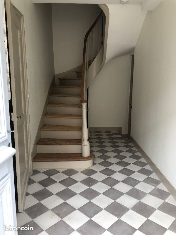 Maison 4 pièces 133 m² · à Gontaud-de-Nogaret · 133 m² · 858 €/mois