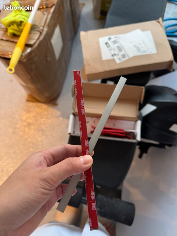 Häfele poignée de porte en verre étroite des deux côtés pour portes en verre aluminium (image 3)