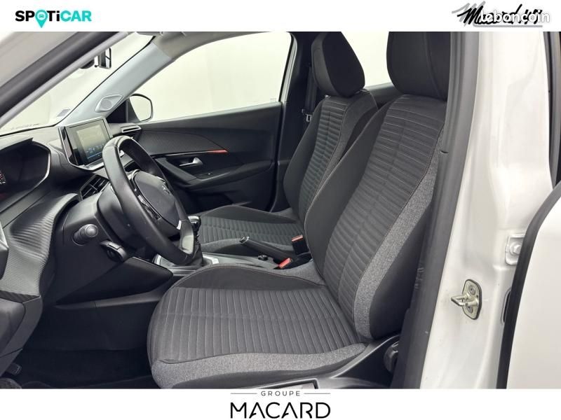 Peugeot 2008 1.2 PureTech 100ch S&S Active (image 11)