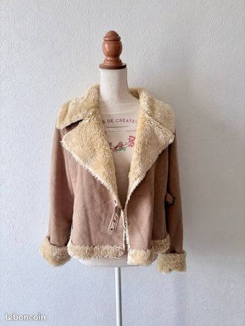 Veste Légère Femme Gianfranco Ferre - Laine, Col En Fourrure De Coyote - Taille XS/38