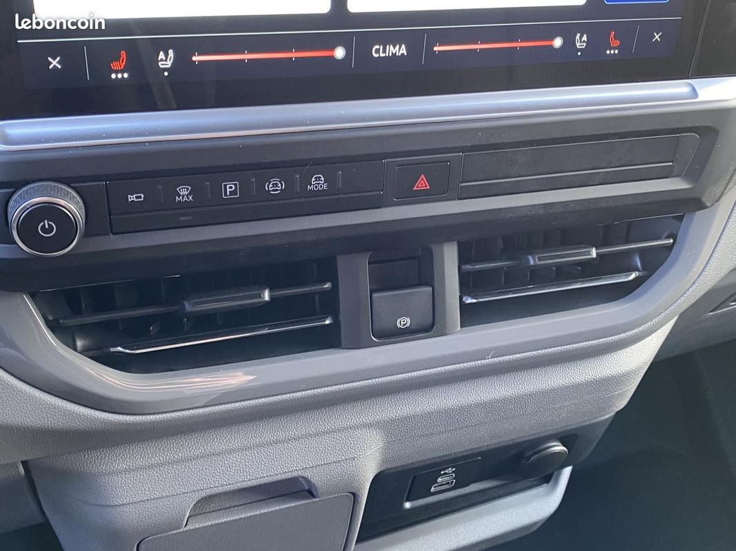Volkswagen transporter vii procab 2.0 tdi 170 business 4motion l2h1 bva8 acc / 5 places (image 36)