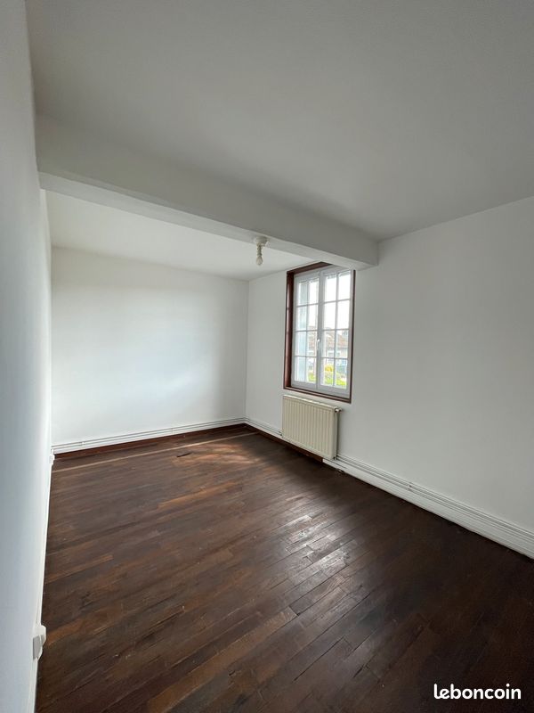 Maison 3 pièces 70 m² · à Pont-Audemer · 70 m² · 700 €