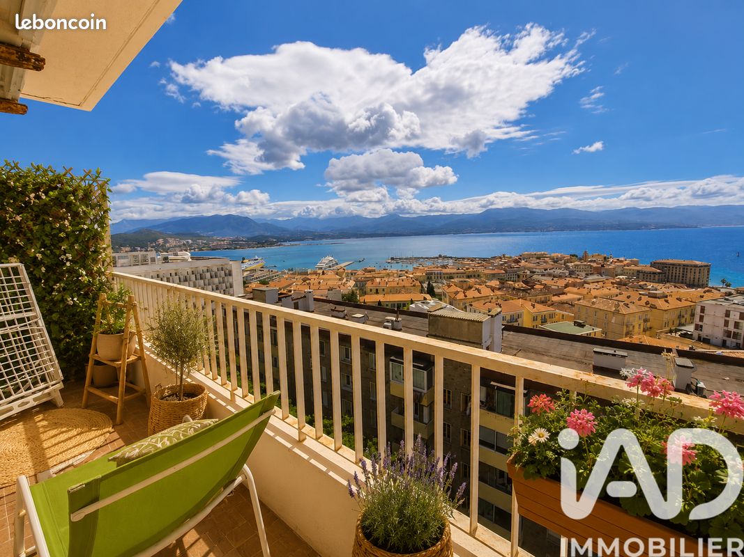 Appartement 3 pièces 69 m² · à Ajaccio · 69 m² · 390 000 €