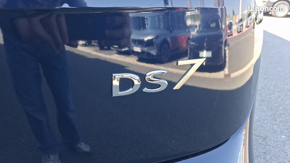 DS DS 7 BlueHDi 130 EAT8 Edition France (image 16)
