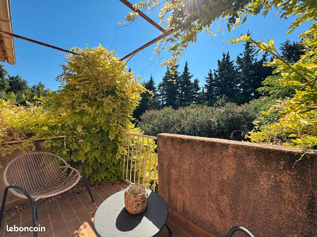 Appartement 1 pièce 24 m² · à Salon-de-Provence · 24 m² · 615 €/mois