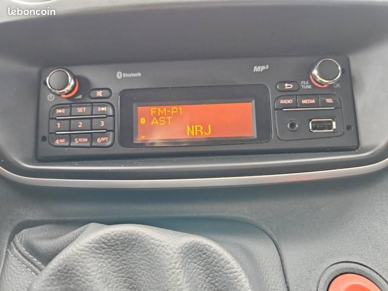 Renault Kangoo Express Compact 1.5 dCi 75ch Grand Confort (image 15)