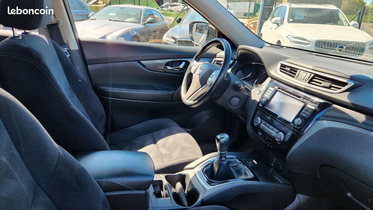 Nissan x-trail 1.6 dci 131 ch connect edition (image 4)