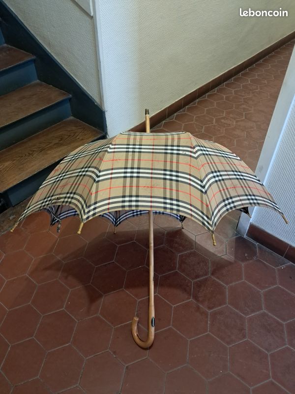 Parapluie BURBERRY vintage à canne en bois motif tissé Check (image 18)
