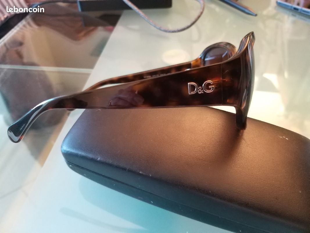 Lunettes de soleil Dolce Gabbana originales (image 4)