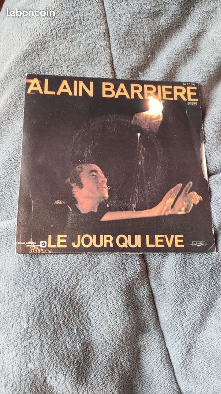 Vinyle 45 tours Alain barrière, elle va chanter (image 3)