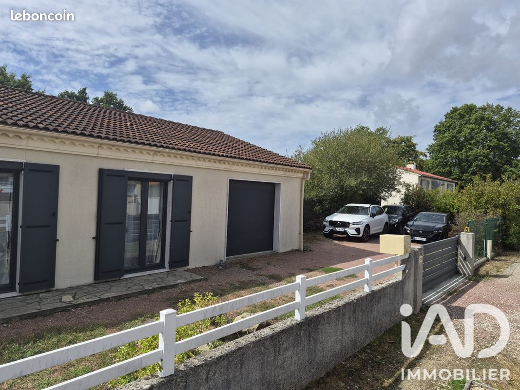 Maison 5 pièces 143 m² · à Dompierre-sur-Yon · 143 m² · 279 000 €