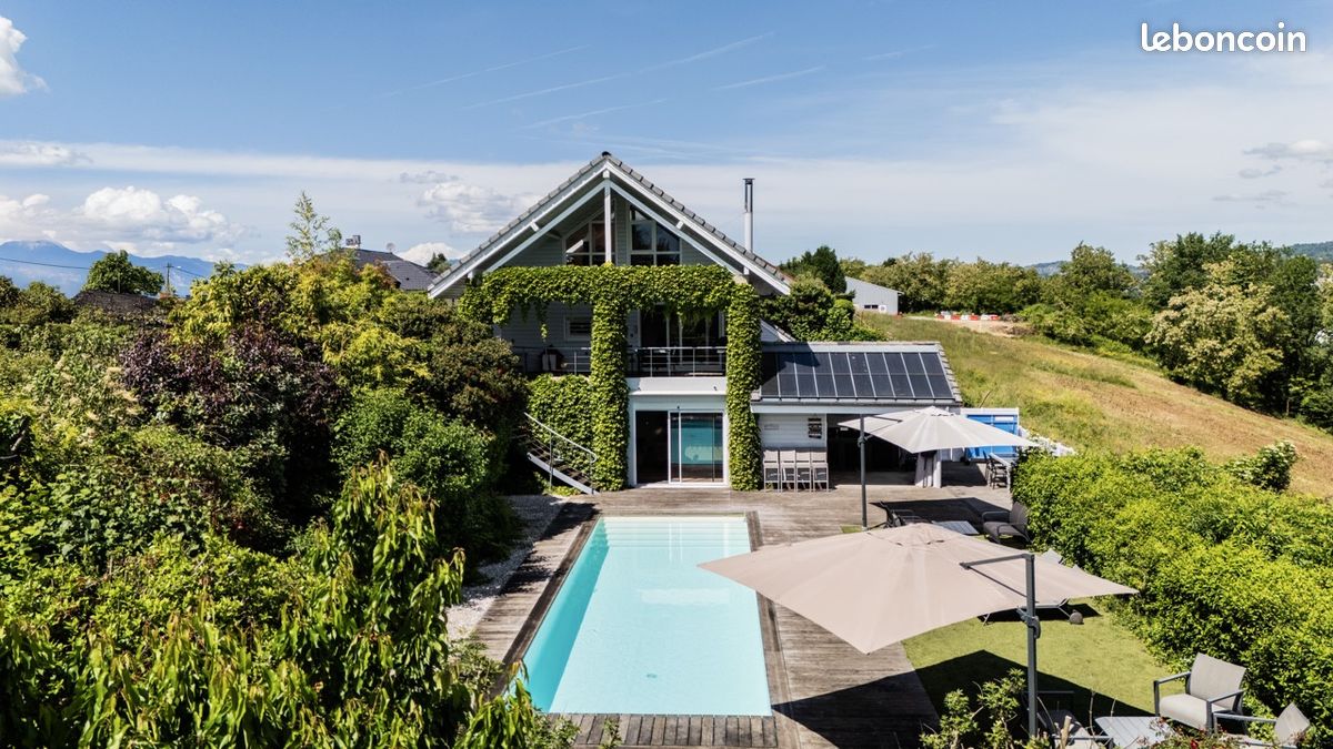 Maison 6 pièces 323 m² · à Tresserve · 323 m² · 1 390 000 €