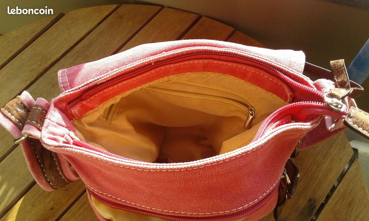 Sac a bandoulière UKFS (image 2)