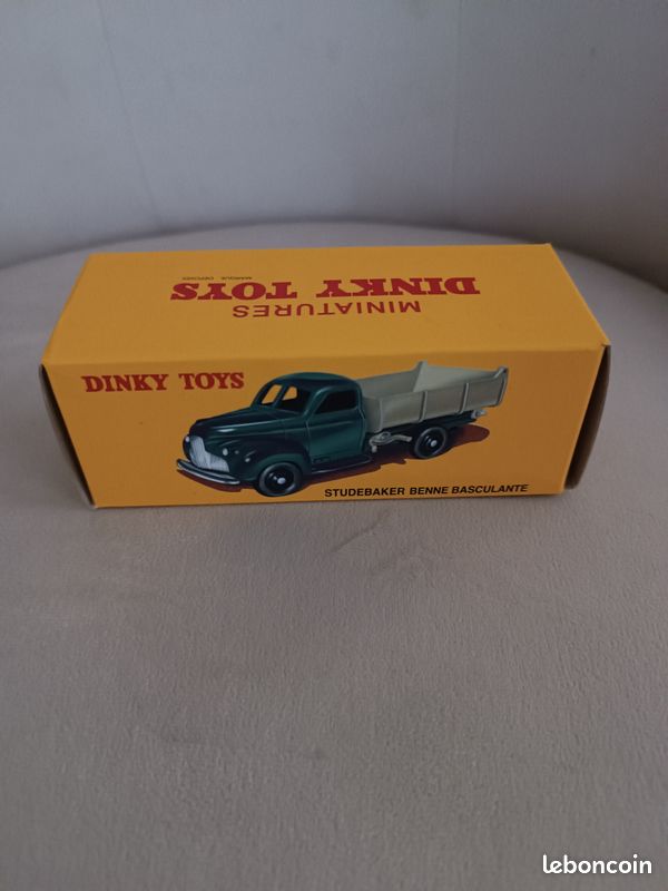 Voiture dinky toys atlas 25 M (image 2)