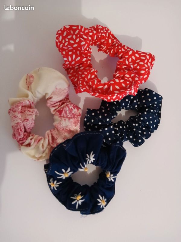 Scrunchie (image 1)