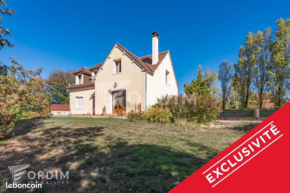 Maison 6 pièces 145 m² · à Thury · 145 m² · 173 000 €