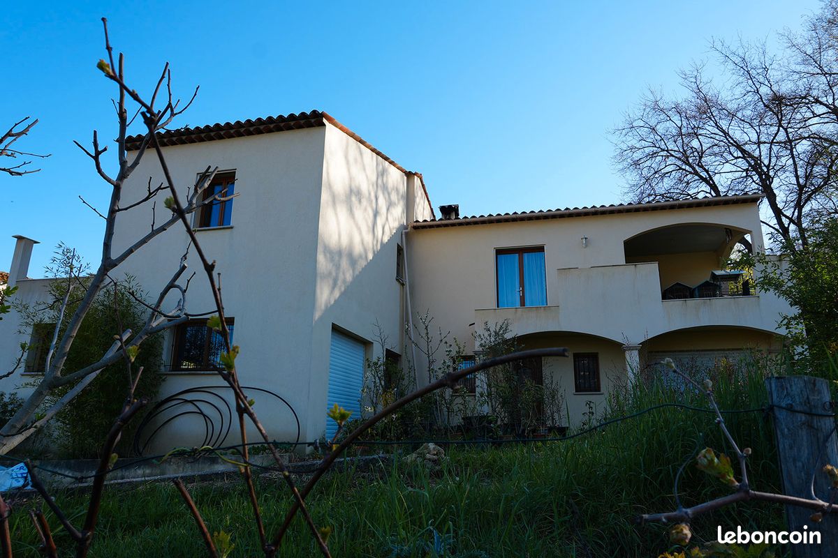 Maison 5 pièces 133 m² · à Saint-Jeannet · 132,6 m² · 750 000 €
