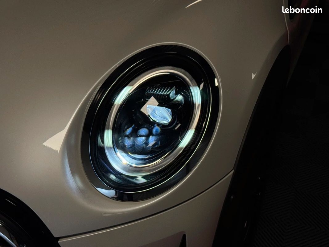 MINI HATCH 3 PORTES F56 LCI II Cooper 136 ch BVA7 Edition Camden (image 20)