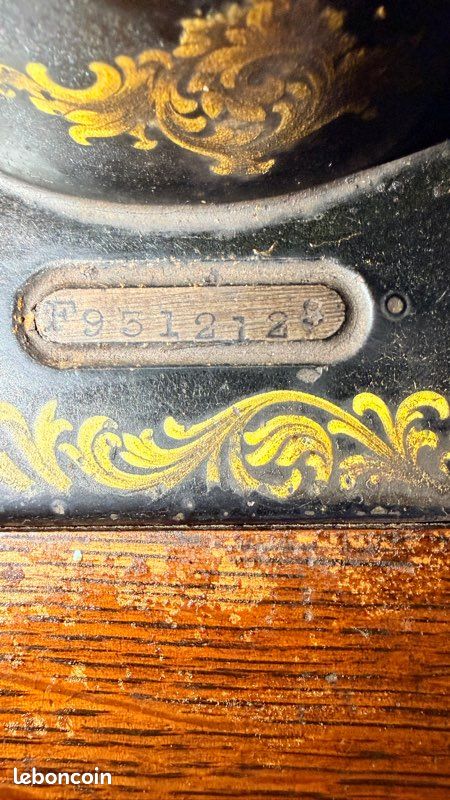 À vendre ancienne Machine à coudre (image 3)