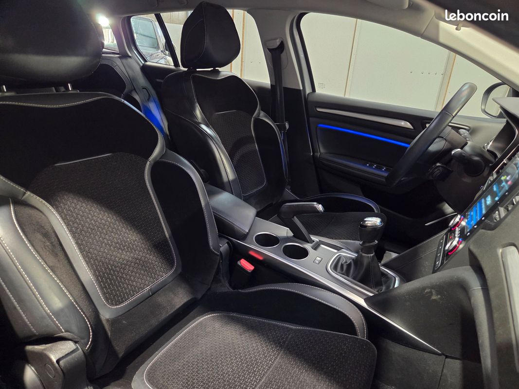 Renault megane iv estate 1.2 tce 100ch energy business """"1er main""" 18/01/2018 77272km (image 8)