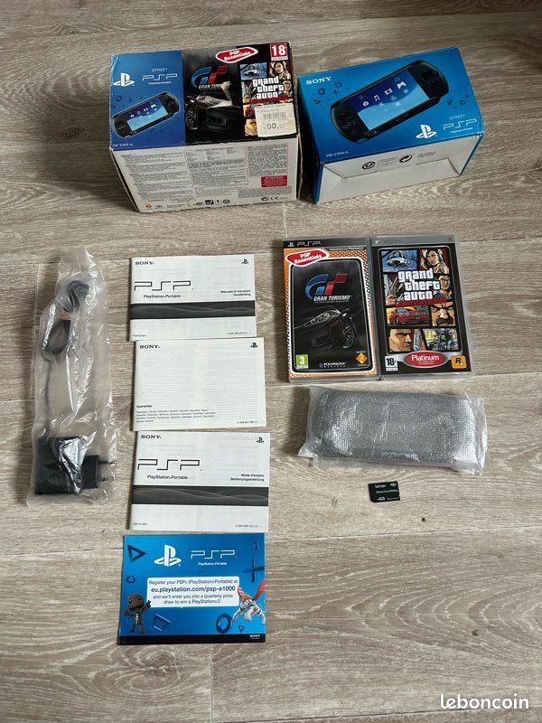 Pack Sony PSP Street (E1004) Neuve Sous Blister Avec GTA & Gran Turismo – Version PAL FR