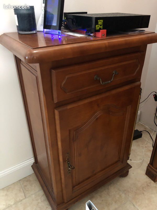 Petit meuble (image 1)