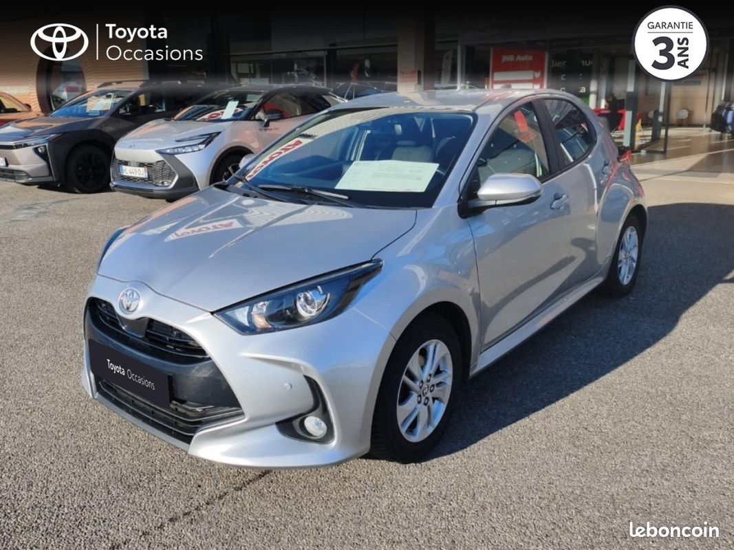 Toyota Yaris 120 VVT-i Dynamic Business PACK 5p MC24 (image 1)