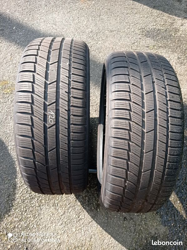 Lot de pneus Cooper neige, 225/60/R17 . 99t - Équipement auto