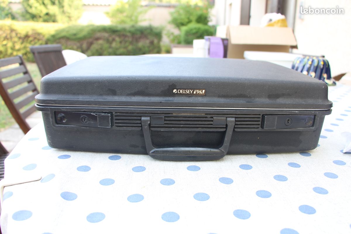 Attaché case DELSEY vintage (image 2)