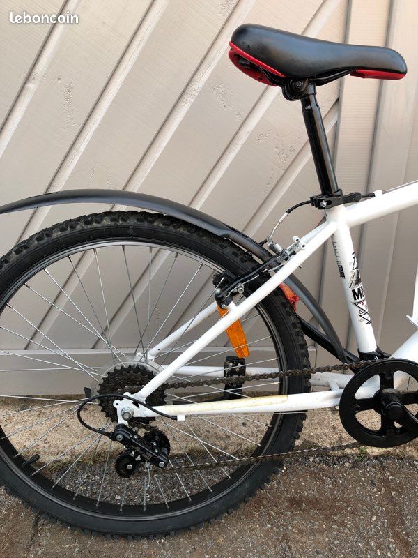 Vélo VTT Enfant 24 Pouce Décathlon B’TWIN Rockrider 300 tout équipé (image 6)